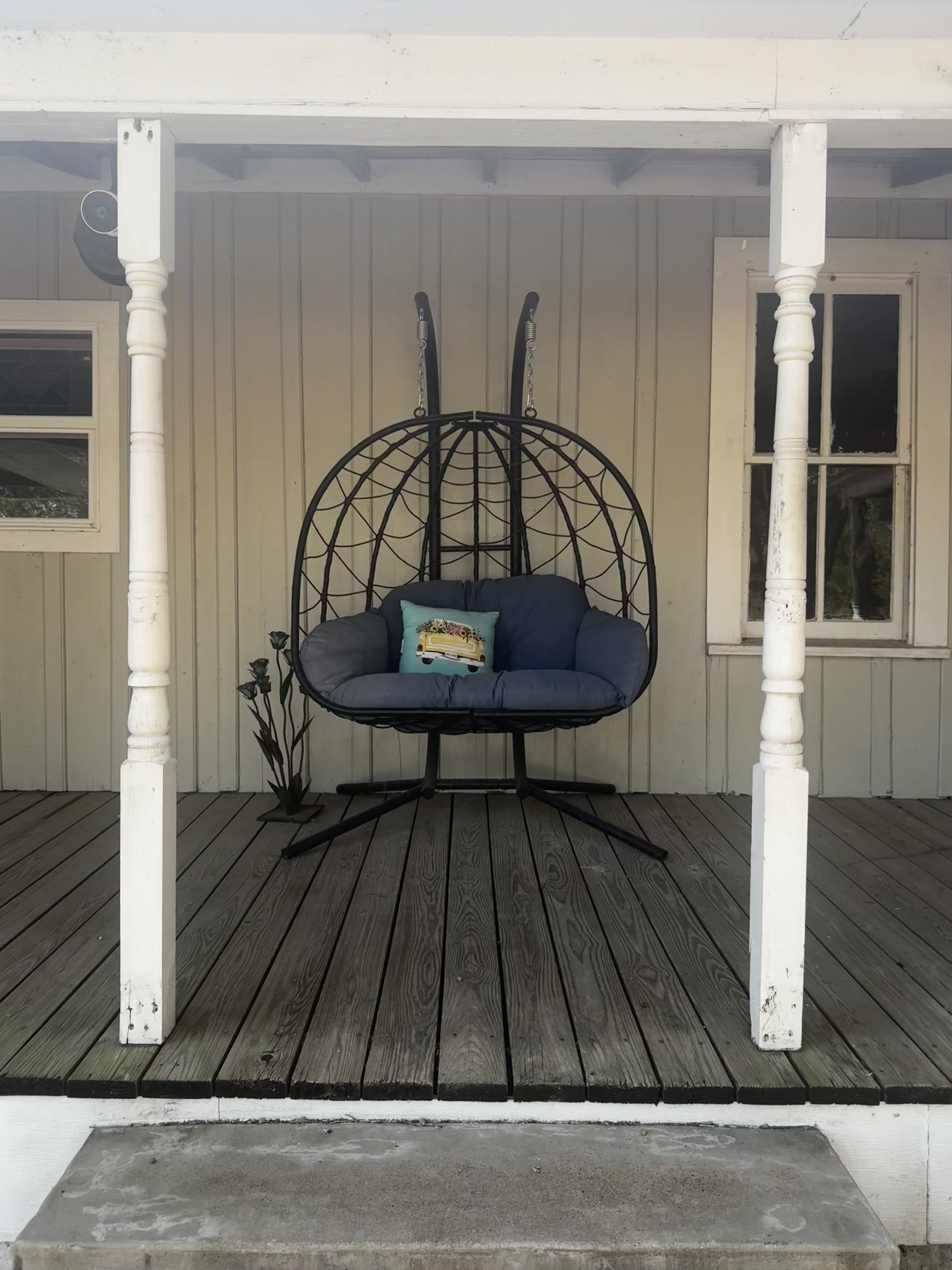 Hanging Egg Chair